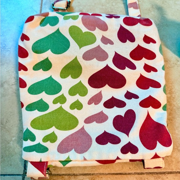 Bungalow 360 Multicolor Heart Crossbody Bag - Picture 8 of 9